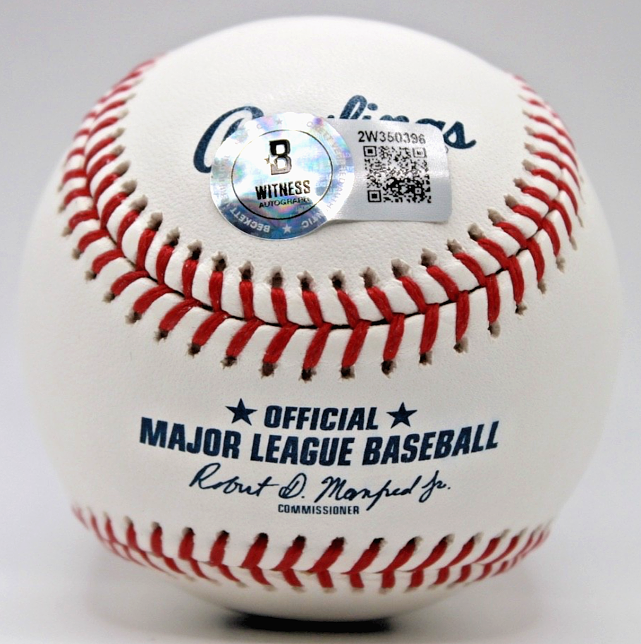 7904748