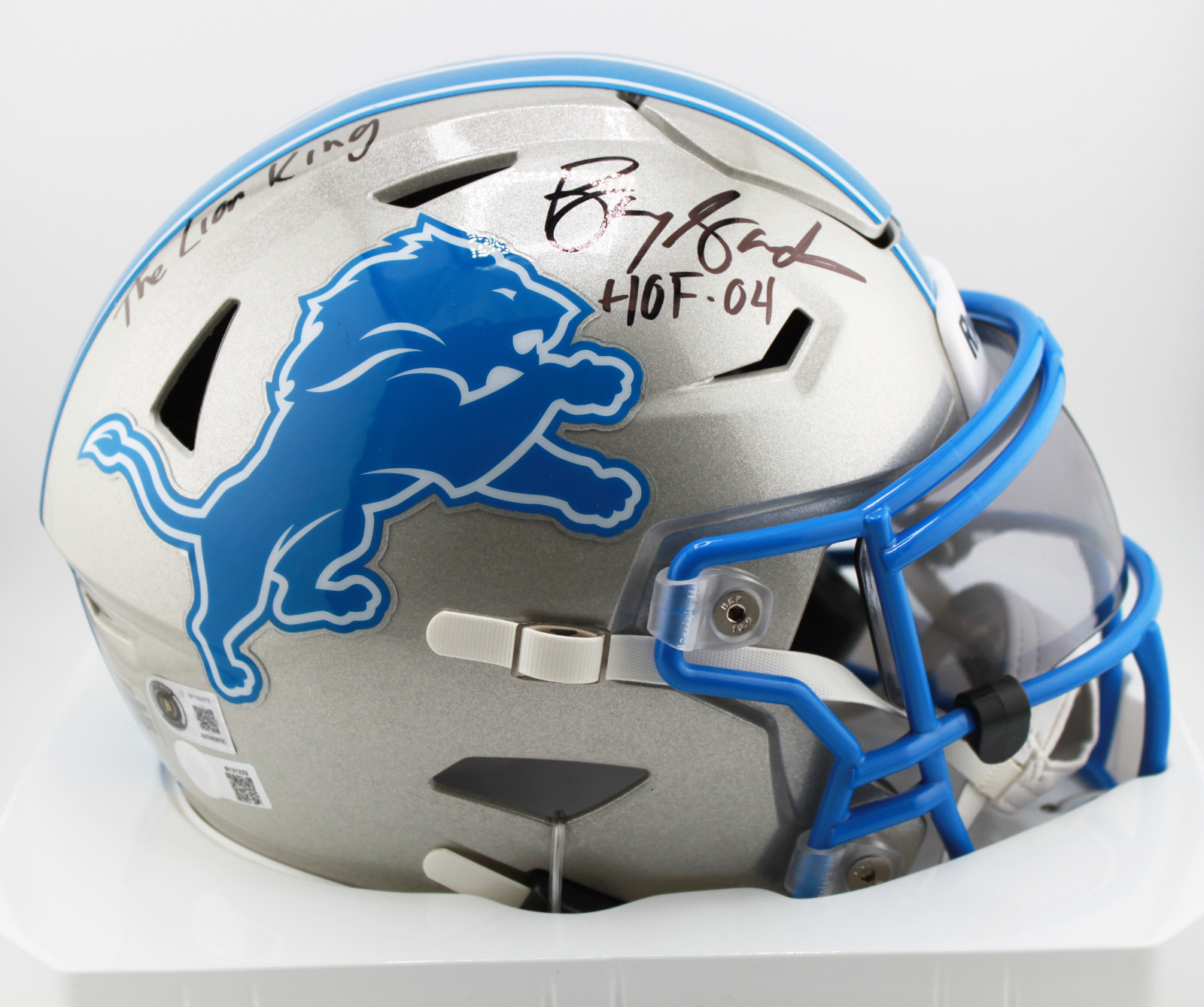 8830718
